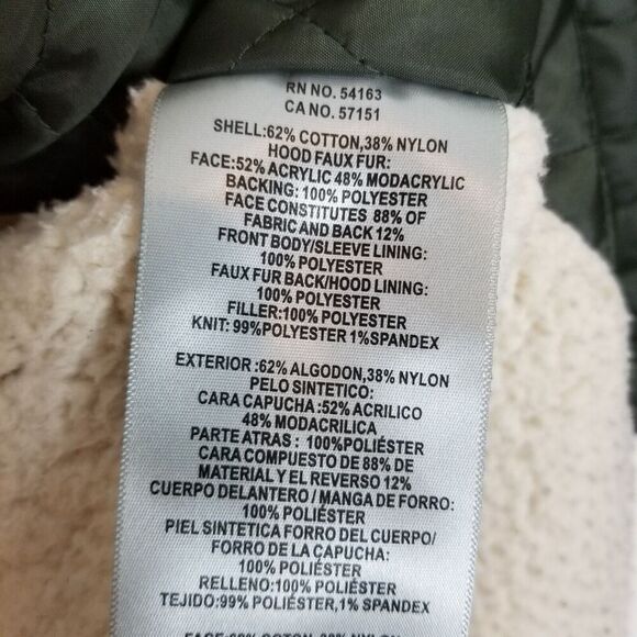 Levis Jacket Womens  Green Faux Fur Hooded Sherpa Lined Nylon Parka Sz M - Picture 10 of 11